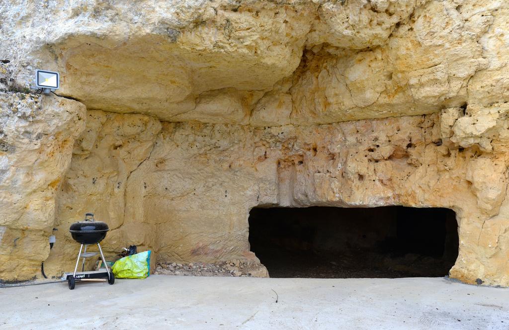 Gites Troglodytes Du Chateau De L'Etoile Vernou-sur-Brenne 객실 사진