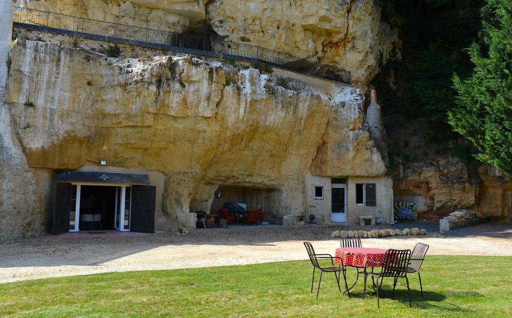 Gites Troglodytes Du Chateau De L'Etoile Vernou-sur-Brenne 객실 사진